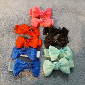 NWOT Handcrafted Set of 10 Colorful Bow Hair Clips Set for Toddlers.